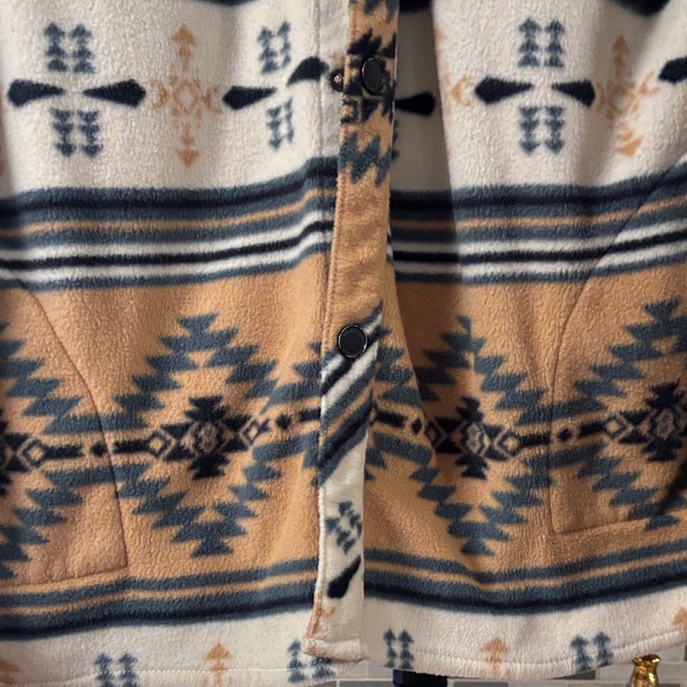 Simply Southern Tan and Black Aztec Shirt Jacket - Picture 5 of 9